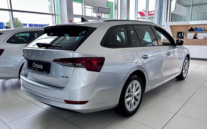 Skoda Octavia cena 135600 przebieg: 4, rok produkcji 2024 z Janikowo małe 79